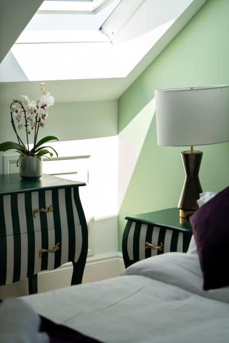 Luxury Duplex Penthouse On The Beach With Panoramic Sea Views Herne Bay Exterior foto
